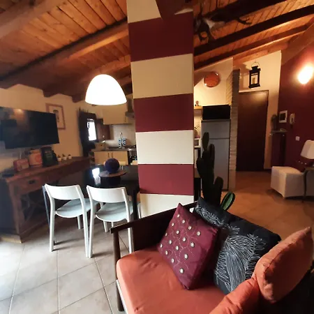 Nuovo Interno Nuova Atmosfera Stazione Beato Matteo Apartment *