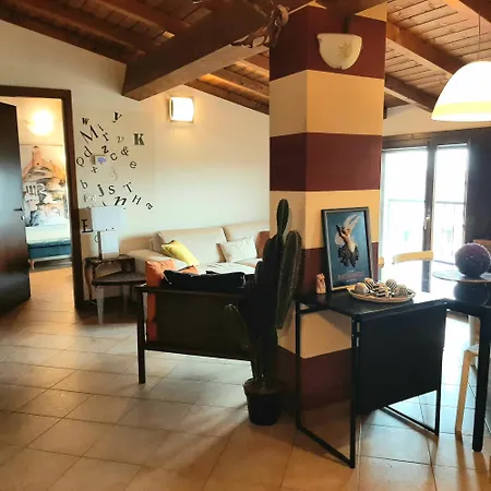 Nuovo Interno Nuova Atmosfera Stazione Beato Matteo Apartment